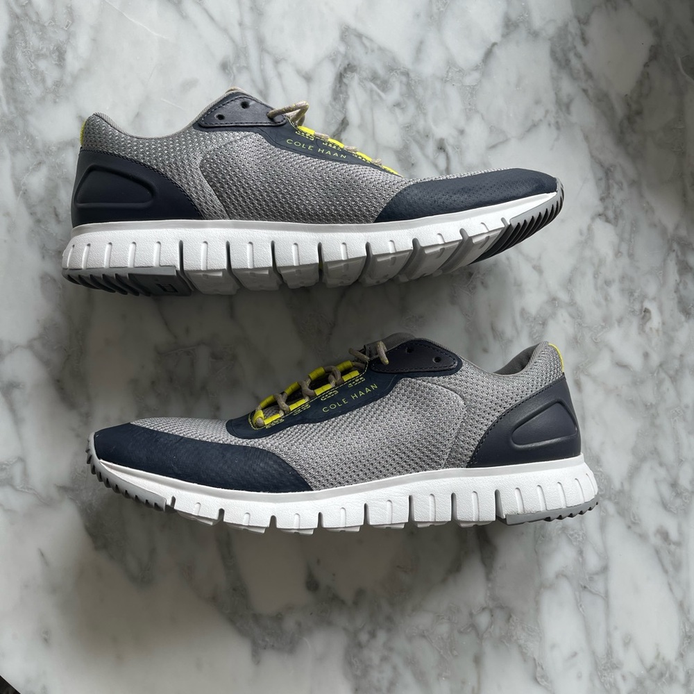 Men’s Cole Haan Grandsport Flex Sneaker, size 10